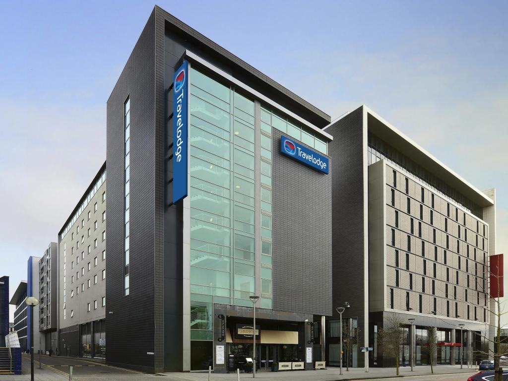 Ramada Encore Milton Keynes Eksteriør bilde